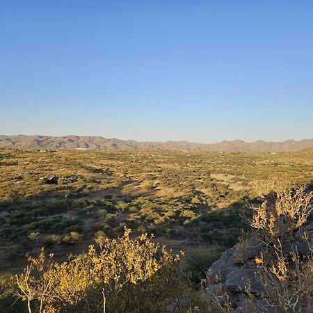 Windhoek Game Camp Lafrenz Township Екстериор снимка